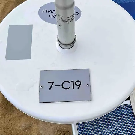 Trilocale Con Posto Spiaggia/ombrellone Compreso Appartamento Lido di Jesolo